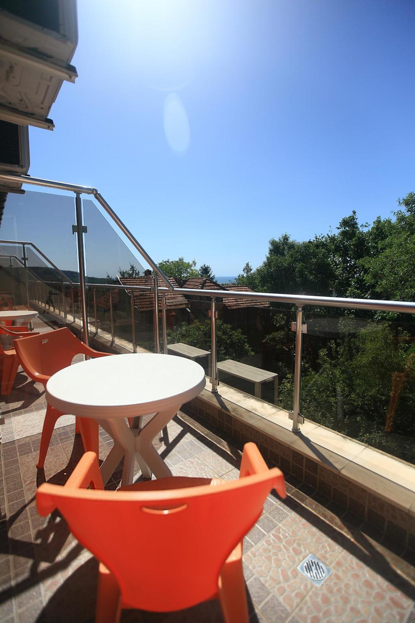Private Apartment With Parking And Pool Balchik Exterior foto