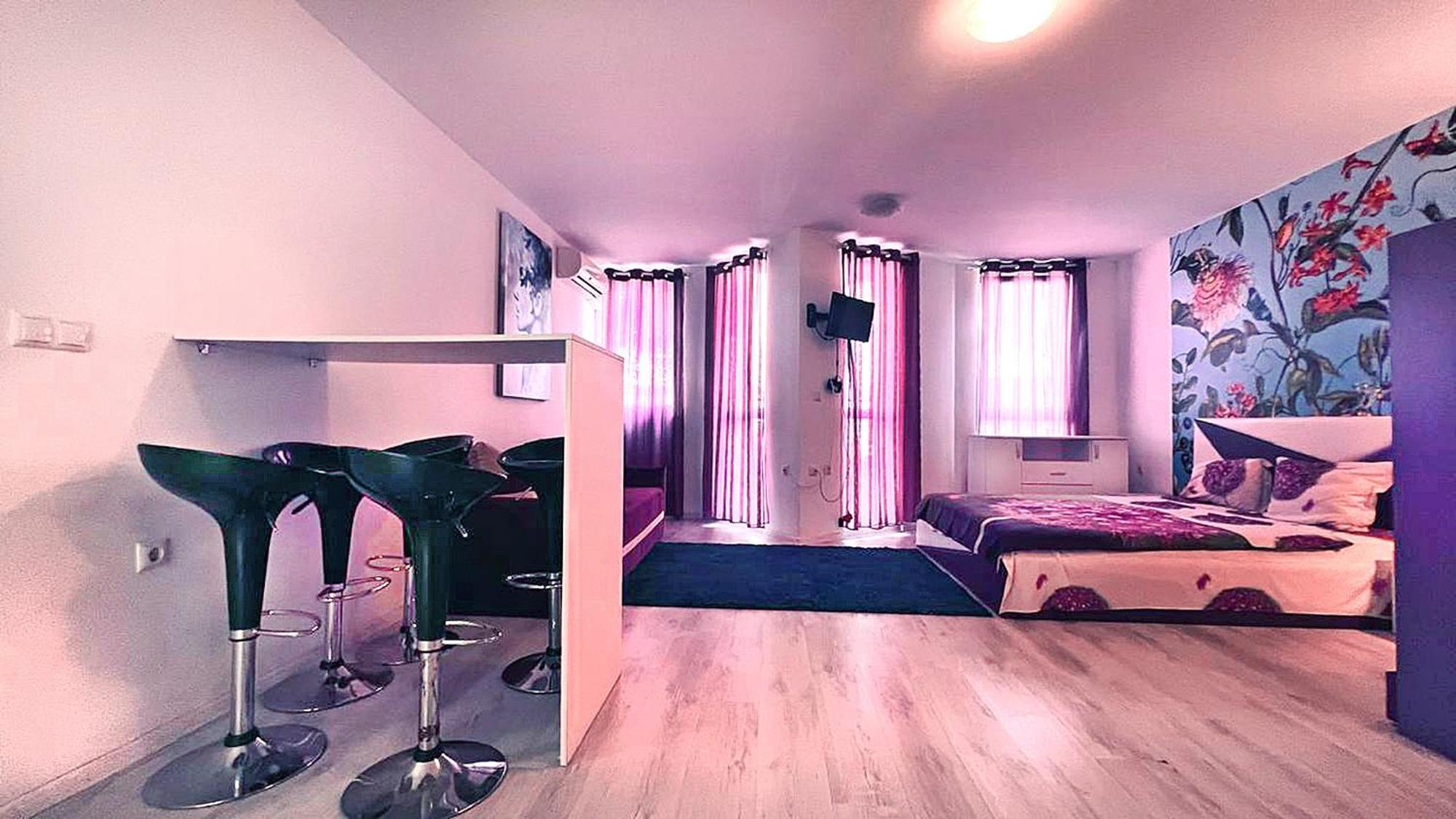 Private Apartment With Parking And Pool Balchik Exterior foto